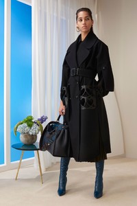Yasmin Wijnaldum Fendi-Pre-Fall 2018-lookbook 8.jpg