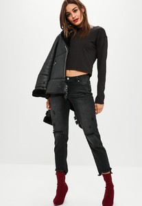 black-long-sleeve-boxy-crop-top.jpg 1.jpg