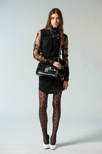 Julia Ratner Versus Versace Pre-Fall 2018 26.jpg