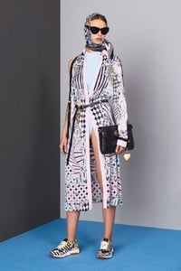 Birgit Kos Versace Pre-Fall 2018 5.jpg