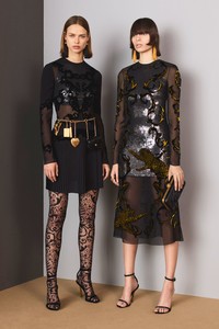 Birgit Kos Versace Pre-Fall 2018 24.jpg