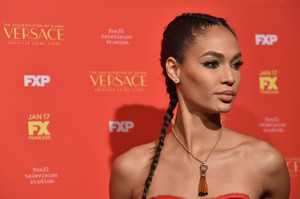 Joan+Smalls+Assassination+Gianni+Versace+American+gErgWIKGF1Xx.jpg