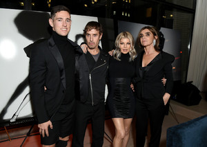 Carine+Roitfeld+CR+Fashion+Book+Celebrates+I_5BqUZfTNox.jpg