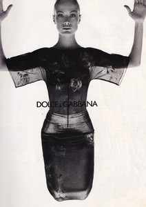 5a3912fdc9ed0_Carolyn-Murphy-Dolce--Gabbana-1998-02.thumb.jpg.259e799dcc1aacf0d4c709a0309c8794.jpg
