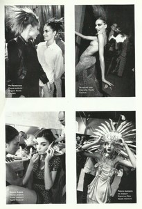 5a3e78883eab6_Lofficielrussiaoctober2002runway4.thumb.jpg.99484fae7d6950e0009988e343dd9895.jpg