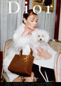 740full-carla-bruni (3).jpg