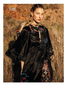 elle 3757-page-004.jpg