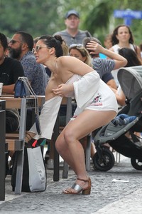     omunn261217BZNimage2.jpg