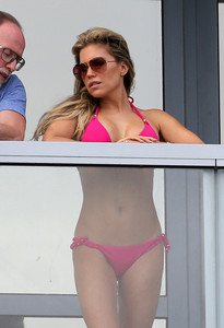 60232143_sylvie_meis_28122017_06.jpg
