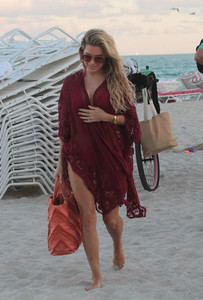 60253912_sylvie_meis_28122017_addddddds_103.jpg