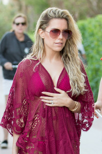 60253931_sylvie_meis_28122017_addddddds_120.jpg