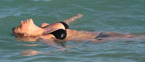 60347236_sylvie_meis_29122017_addddddds_52.jpg