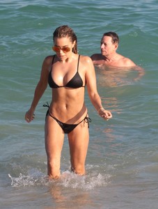 60347273_sylvie_meis_29122017_addddddds_67.jpg