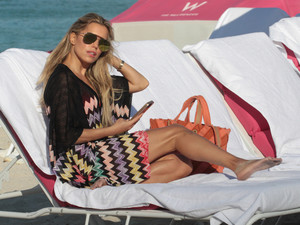 60405753_sylvie_meis_30122017_adds_50.jpg