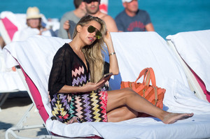 60408905_sylvie_meis_30122017_addds_53.jpg
