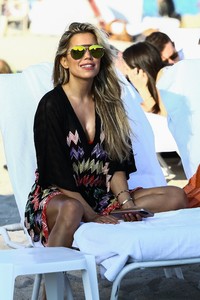 60412666_sylvie_meis_30122017_adddds_76.jpg