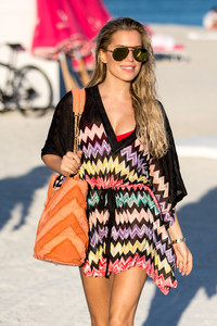 60422609_sylvie_meis_30122017_addddds_08.jpg