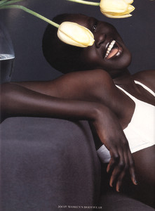 Alek-Wek-Joop-1997-04.thumb.jpg.dc4b900630e042a1d45deaad11b10147.jpg