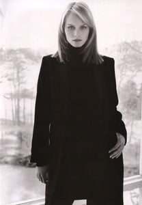 Amber-Valletta-Anne-Klein-1996-01.thumb.jpg.826e7839a05018d931858c966dbb9c46.jpg