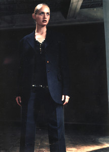 Amber-Valletta-Calvin-Klein-1997-01.thumb.jpg.dd11c840fd8c5d809f7bb81a214597e0.jpg