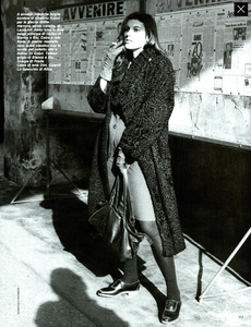 Barbieri_Vogue_Italia_November_1985_06.thumb.png.1f1c4b63ee8dca782a814e8824e15e6f.png