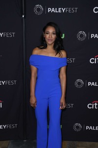 Candice-Patton_-PaleyFest-LA_-CWs-Heroes-and-Aliens--01.jpg