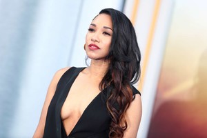 Candice-Patton_-Wonder-Woman-Premiere-in-Los-Angeles--05.jpg