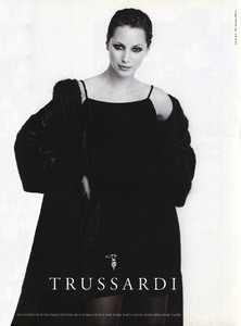 Christy-Turlington-Trussardi-1994-ph.Jacques-Olivar-03.thumb.jpg.3739ac6b60dbfa0c3900d6bb5fc57988.jpg