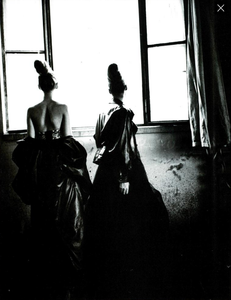 Demarchelier_Vogue_Italia_November_1985_06.thumb.png.04acd1b401c574e14994a65da9c928f2.png