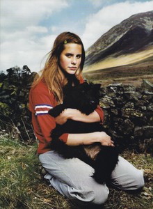 Elaine-Constantine-Italian-Vogue-Fashion-Editor-Cathy-Kasterine-Make-Up-Debbie-Stone-Models-Date-June-1999-001.jpeg