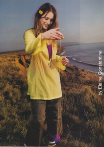 Elaine-Constantine-Italian-Vogue-Make-up-Debbie-Stone-Fashion-editor-Cathy-Kasterine-1999-005.jpeg
