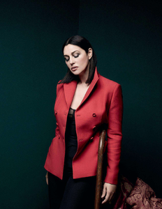 Elle_Italia__Dicembre_2017-4211.thumb.png.7cc4c4e7f5b18112679058266bb28dbc.png