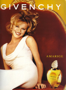 Eva-Herzigova-Givenchy-1998-01.thumb.jpg.b8266ad1cfae667ac4d3557cbb681a7e.jpg