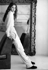 Gisele-Bundchen-Ralph-Lauren-1998-02.thumb.jpg.292ec5423373e5b6e63f60ead6b2a4b1.jpg