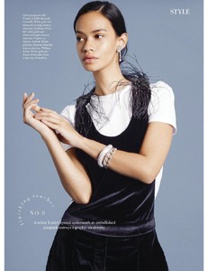 Harpers_Bazaar_UK-January_2018-page-006.jpg