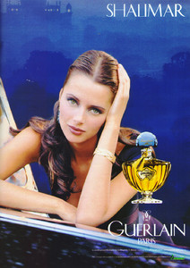 Heather-Stewart-Whyte-Guerlain-1995-01.thumb.jpg.798133c38f8bef7b8806cccd259f261a.jpg