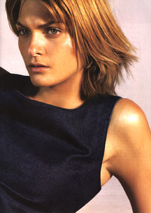 Heather-Stohler-Sportmax-1999-02.thumb.jpg.d8bd2bb42ddba5f65b88738e97a43544.jpg
