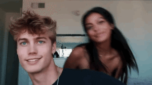 IMG_8899.GIF
