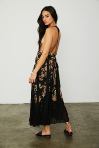 I_ll-Take-You-Farrer-Lace-Maxi-Dress-Noir-Butterflies-Print-14_3000x.jpg