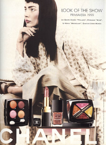 Jodie-Kidd-Chanel-1999-01.thumb.jpg.9d3f0e402affe91dee298a5800382661.jpg