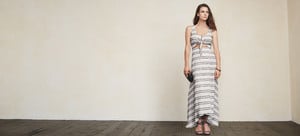 KAI_DRESS_SEASIDE_FOR_BOOBS_2.jpg
