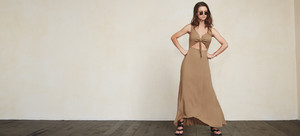 KAI_DRESS_TIMBERWOLF_FOR_BOOBS_3.jpg