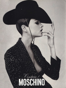 Kylie-Bax-Moschino-1998-01.thumb.jpg.9cddb297101c16603609961e5dc874a2.jpg