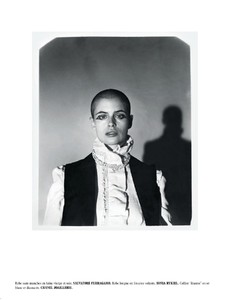 LOfficiel_France-25_November_2017-page-004.jpg