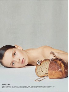 LOfficiel_France-25_November_2017-page-011.jpg