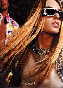 Liisa-Winkler-Gucci-1999-ph.Mario-Testino-05.thumb.jpg.7721eb6a661e23a0505be43939c03c7f.jpg