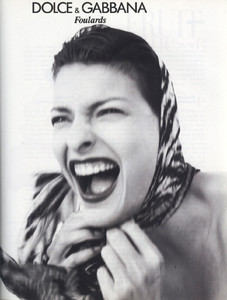 Linda-Evangelista-DolceGabbana-1996-phStevenMeisel-02.thumb.jpg.c161488df38b14b4a270b013a0092587.jpg