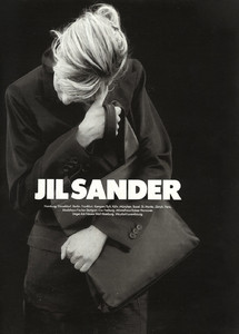 Linda-Evangelista-Jil-Sander-1994-03.thumb.jpg.568045206f1a0004fd4694273f63d7d8.jpg