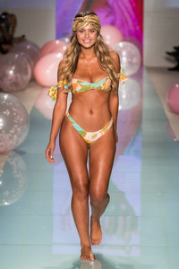 Lolli-Swim-Miami-Swim-Week-0014.jpg
