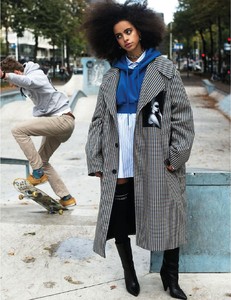 MOD_Magazine_Winter_2017_2018-page-002.jpg